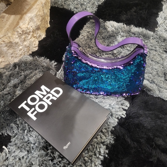 Beautiful sequins shoulder bag😍 - Picture 3 of 9